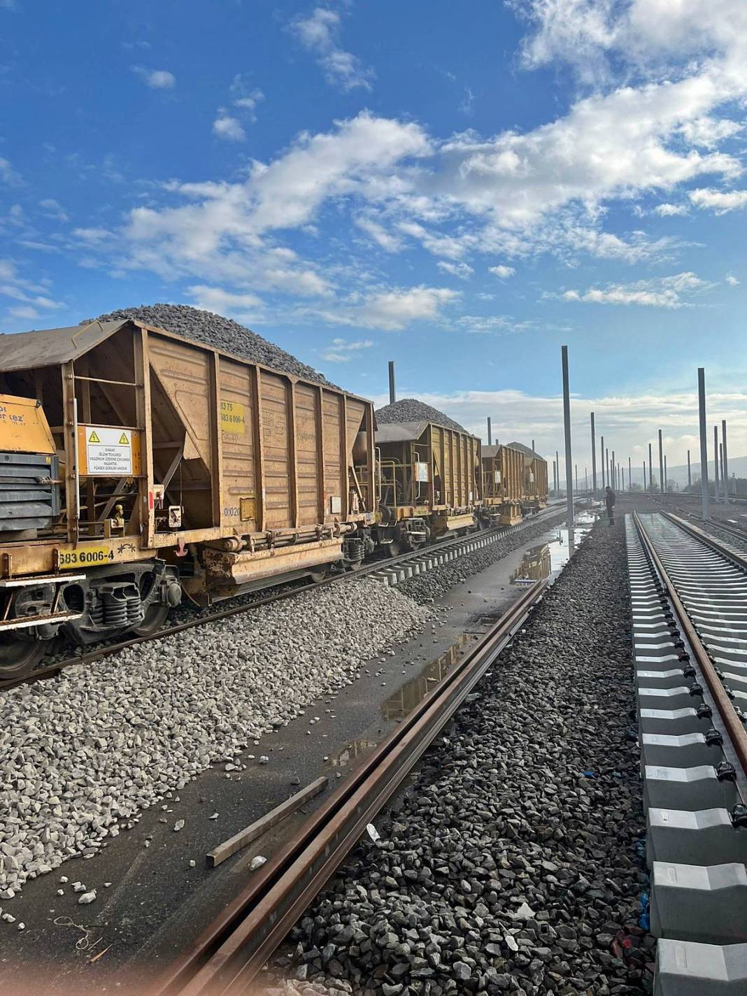 Türkiye'nin 12. yüksek hızlı tren şehri Bursa oluyor 13